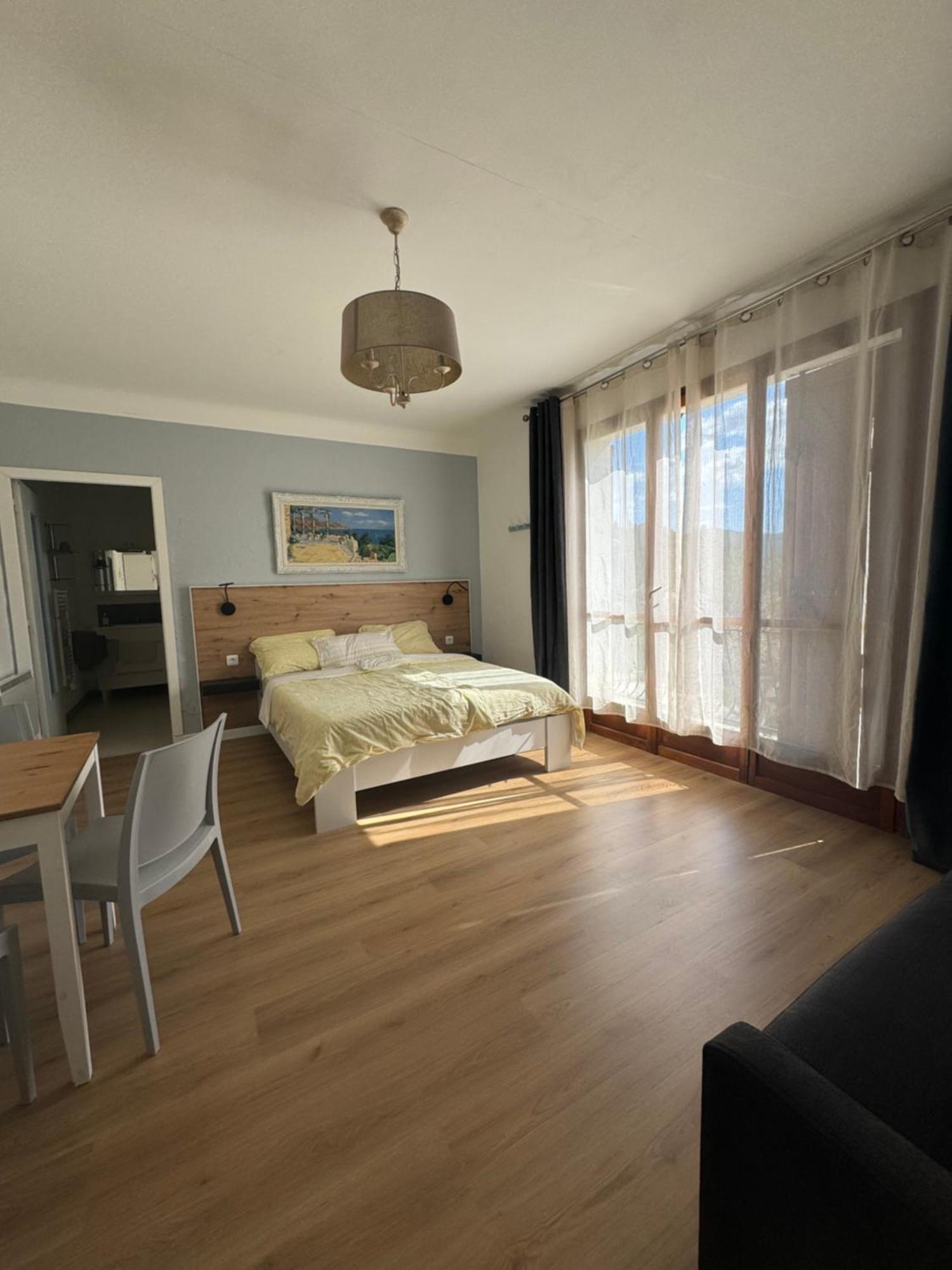 Bnb Castellane Chambre D'Hotes B&B Εξωτερικό φωτογραφία