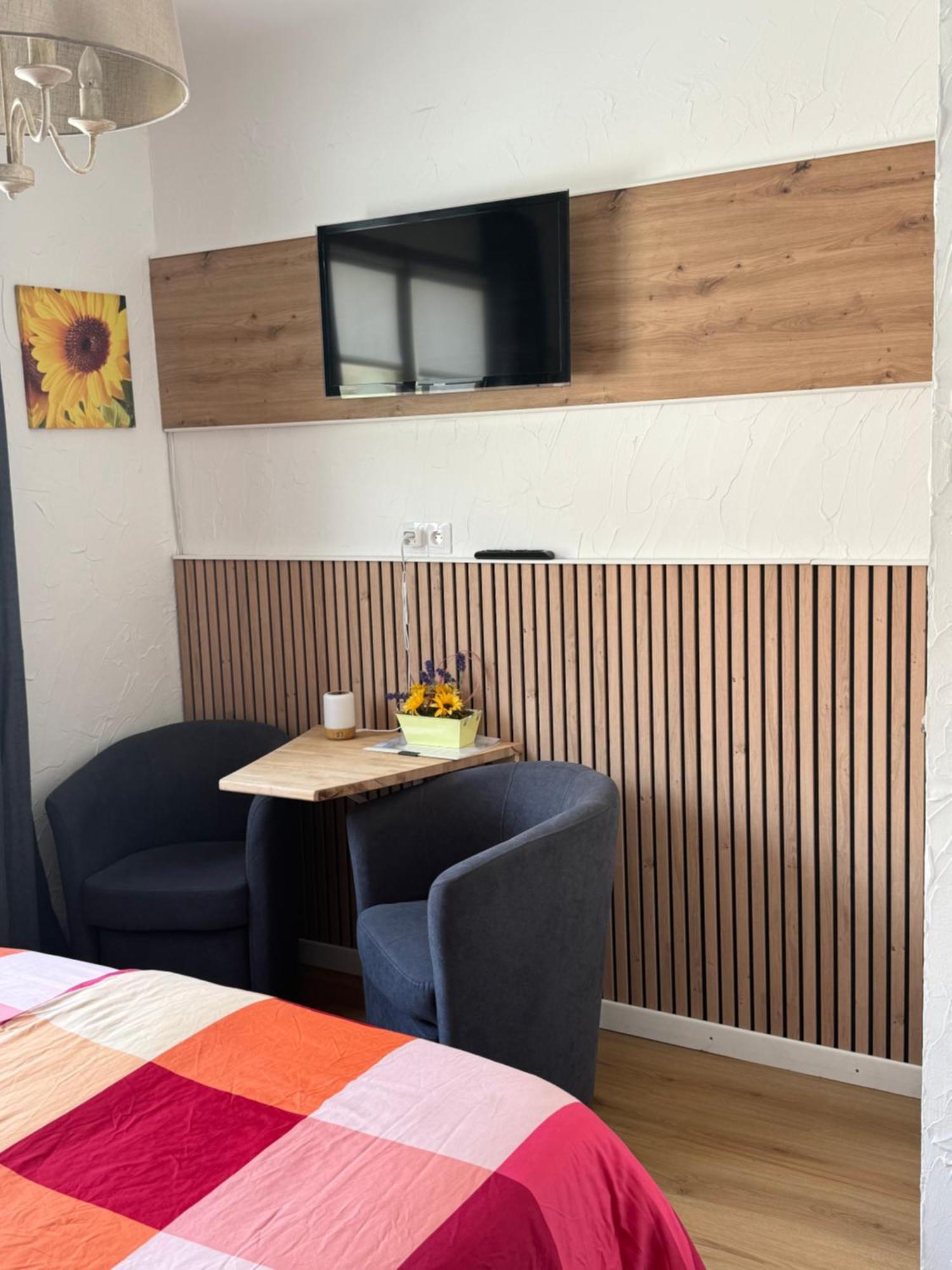 Bnb Castellane Chambre D'Hotes B&B Εξωτερικό φωτογραφία