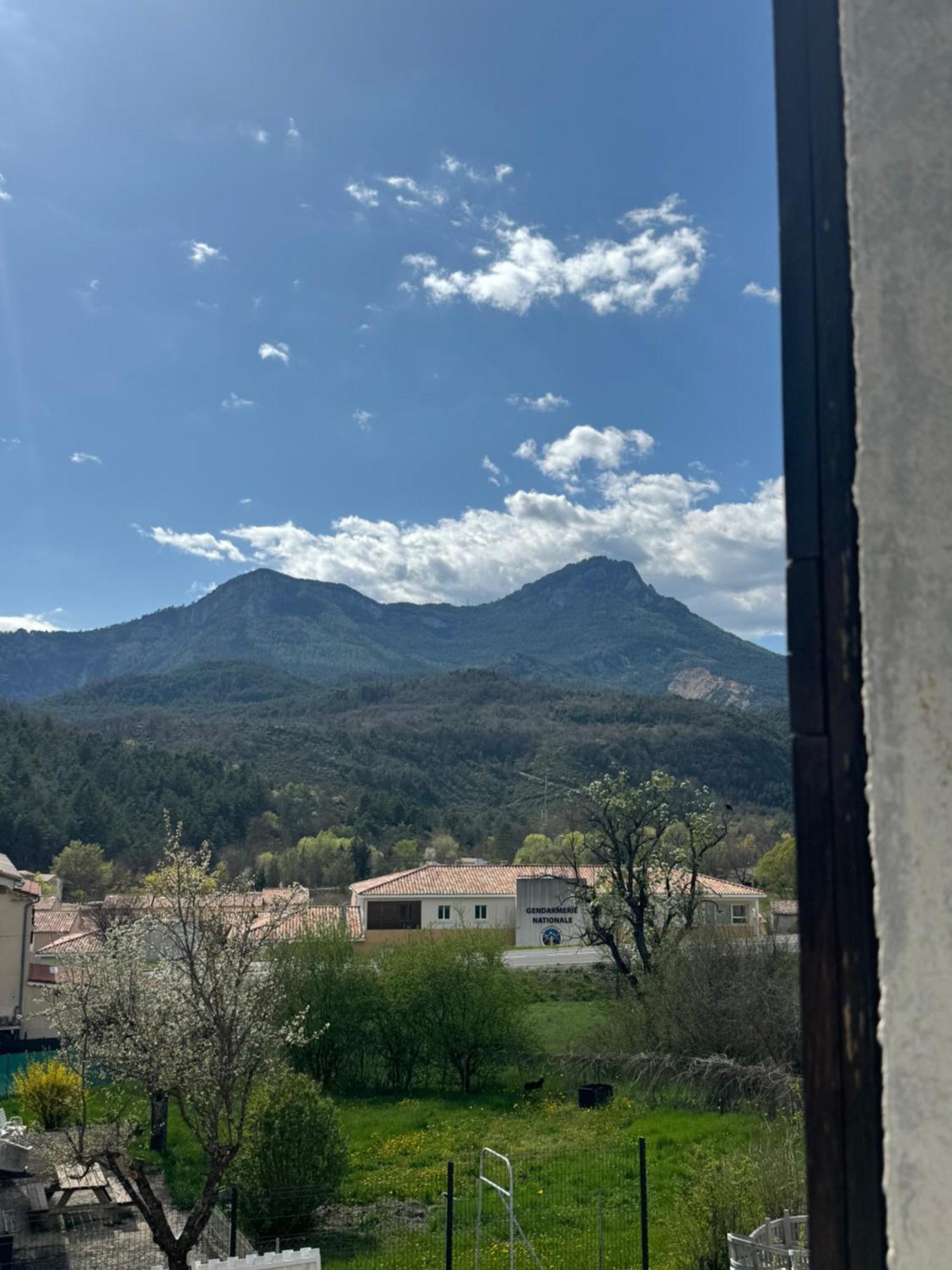 Bnb Castellane Chambre D'Hotes B&B Εξωτερικό φωτογραφία